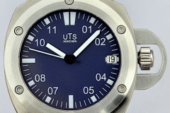 UTS Adventure Automatic Crown guard
